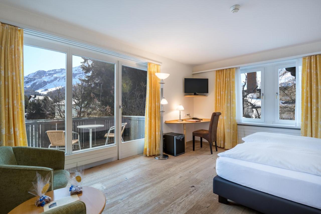 Schweizerhaus Swiss Quality Hotel Maloja Exteriör bild