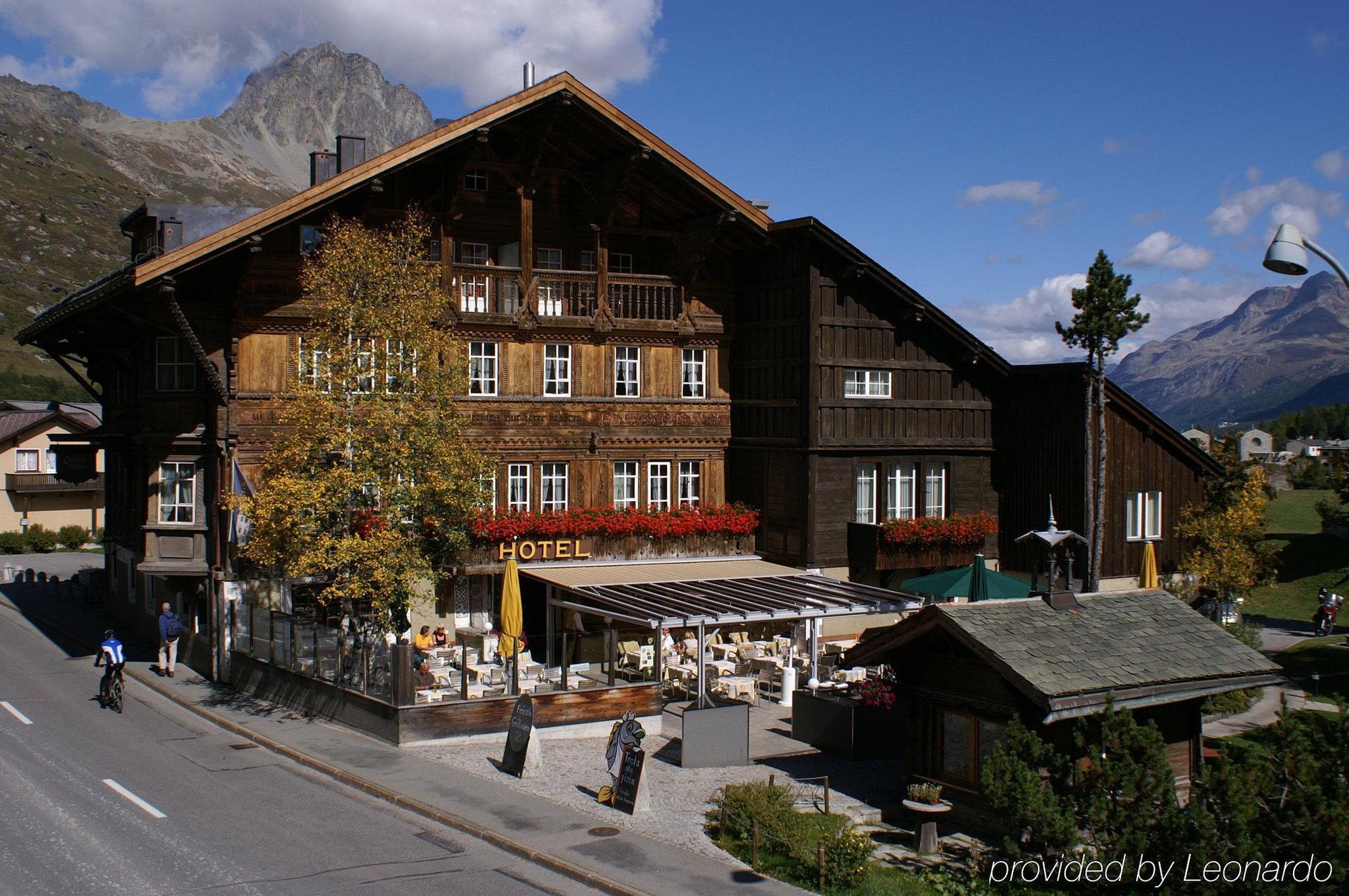 Schweizerhaus Swiss Quality Hotel Maloja Exteriör bild
