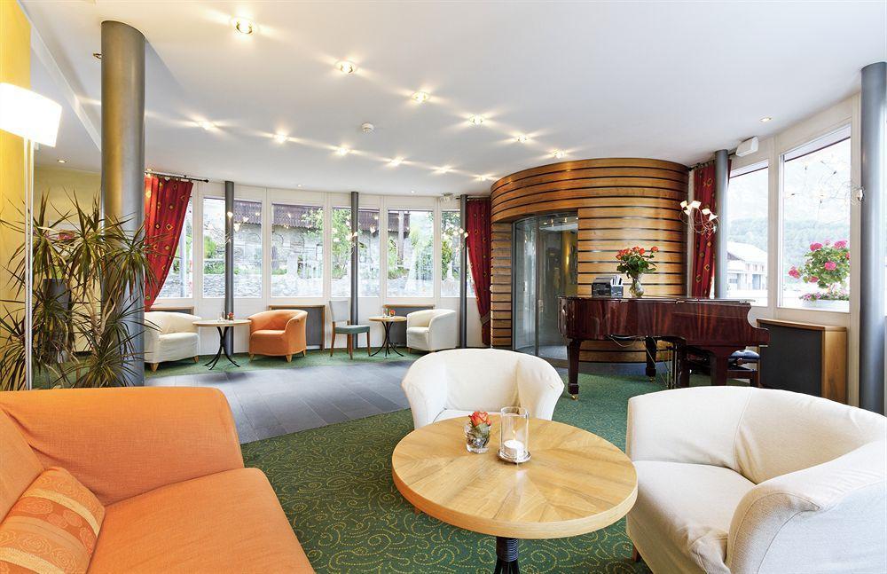 Schweizerhaus Swiss Quality Hotel Maloja Exteriör bild
