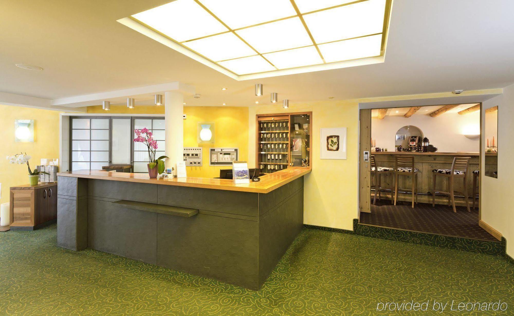 Schweizerhaus Swiss Quality Hotel Maloja Exteriör bild